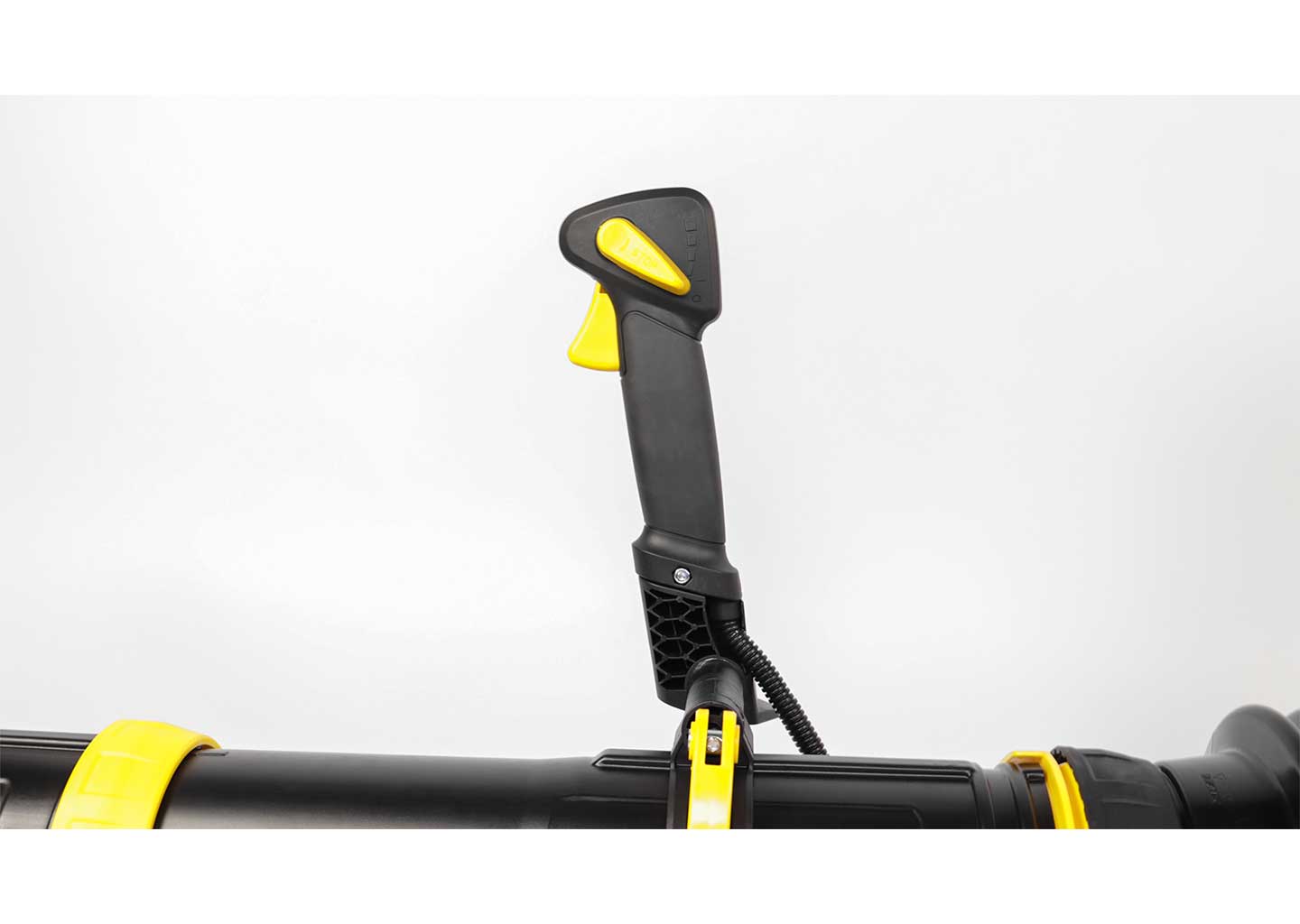 Воздуходувка бензиновая CHAMPION GBR476 Воздуходувка бензиновая CHAMPION GBR476 — изображение 5