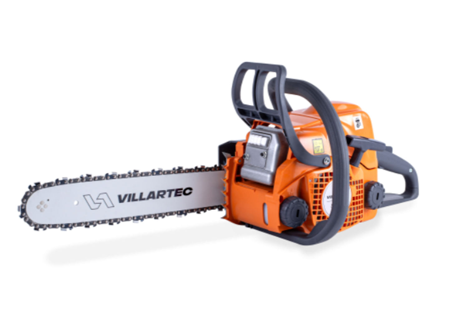 Бензопила VILLARTEC SB018 Legend 16" + Набор заточной Stihl Бензопила VILLARTEC SB 018 Legend с шиной 14″ и цепью 3/8P в работе на распиловке дров