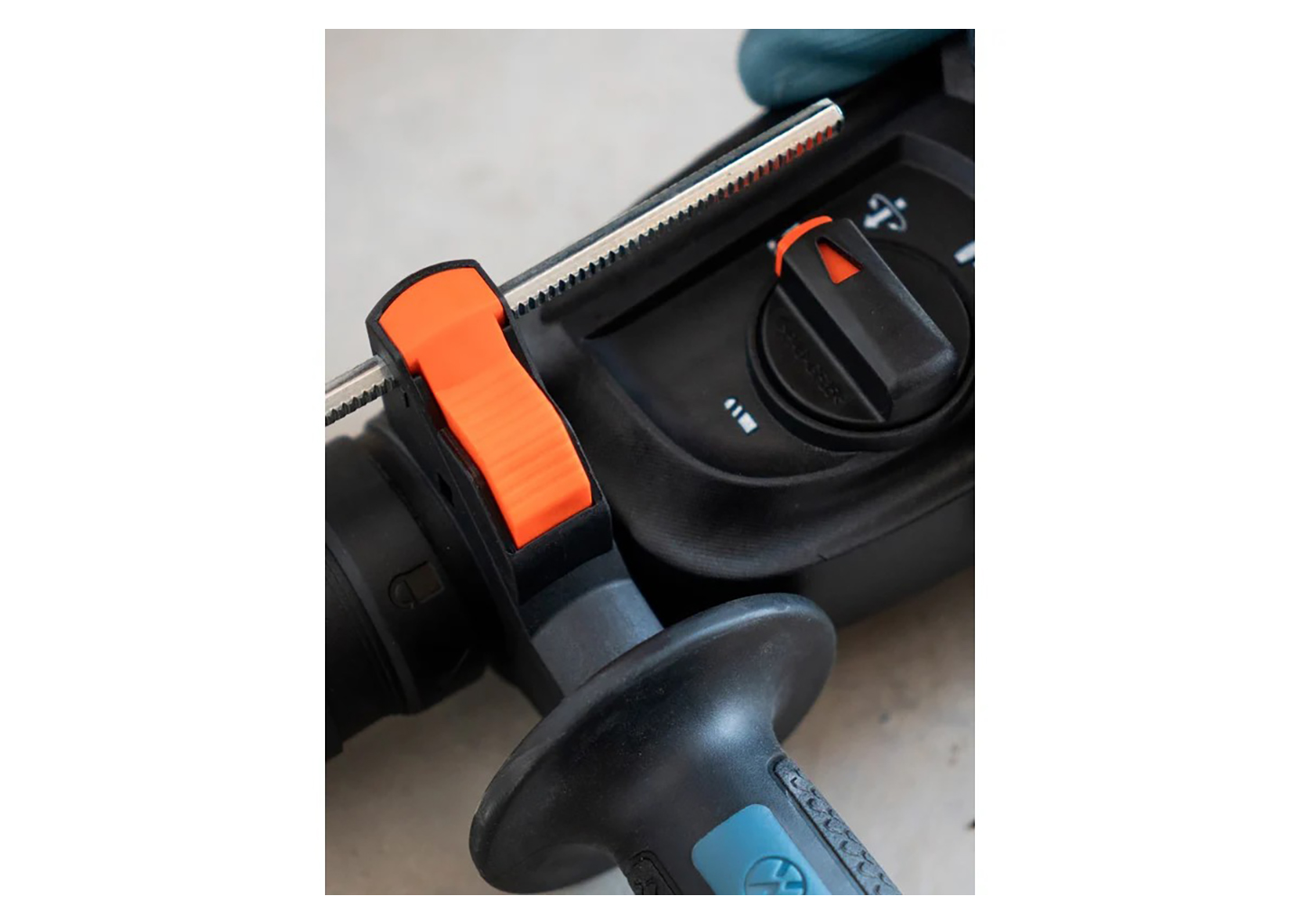 Перфоратор SENIX БЗП PDRE9.0-M1-EU Перфоратор SENIX БЗП PDRE9.0-M1-EU — изображение 17